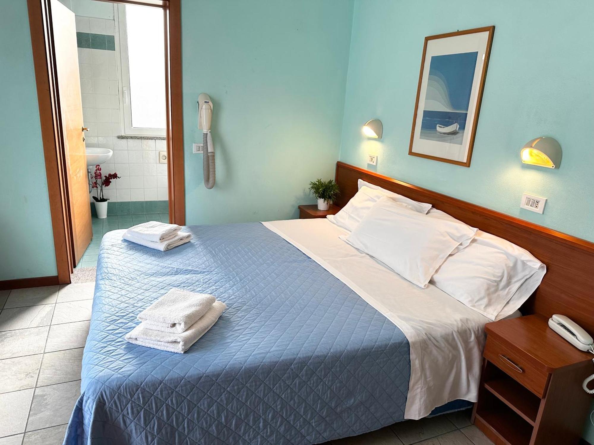 Hotel Kennedy Rimini Ngoại thất bức ảnh
